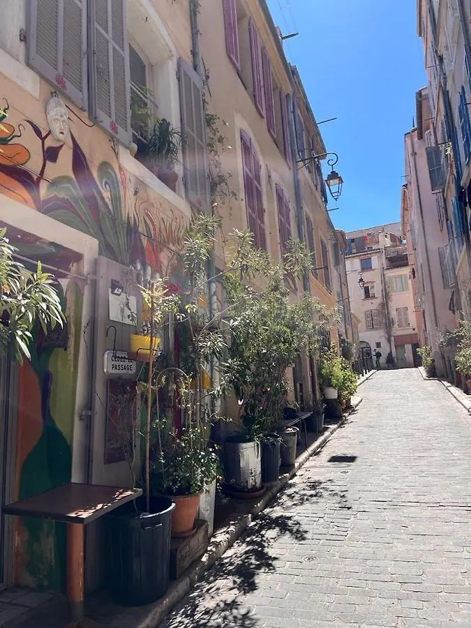 Le Panier De Clarisse Apartment Marseille